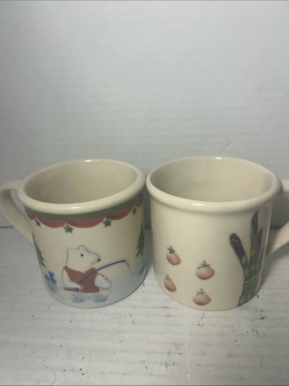 Cream Ceramic Mugs with Polar Bear & Vegetable Motifs - Set of 2